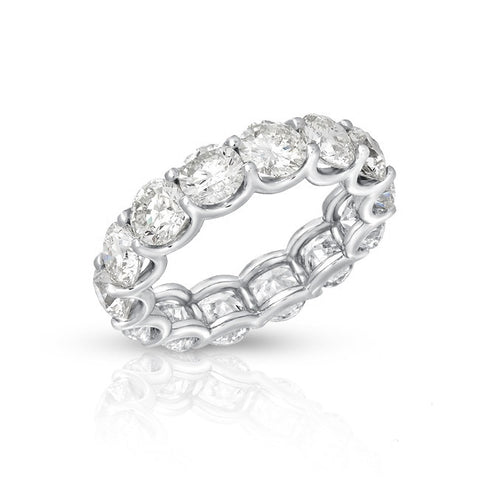 SCALLOPED DIAMOND ETERNITY BAND